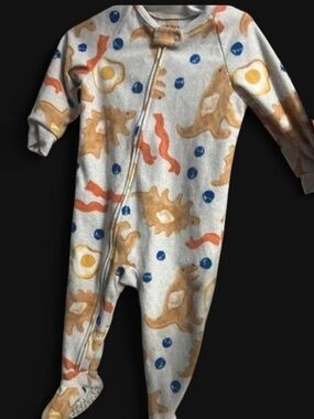 Breakfast themed footsie pajamas size 18 months